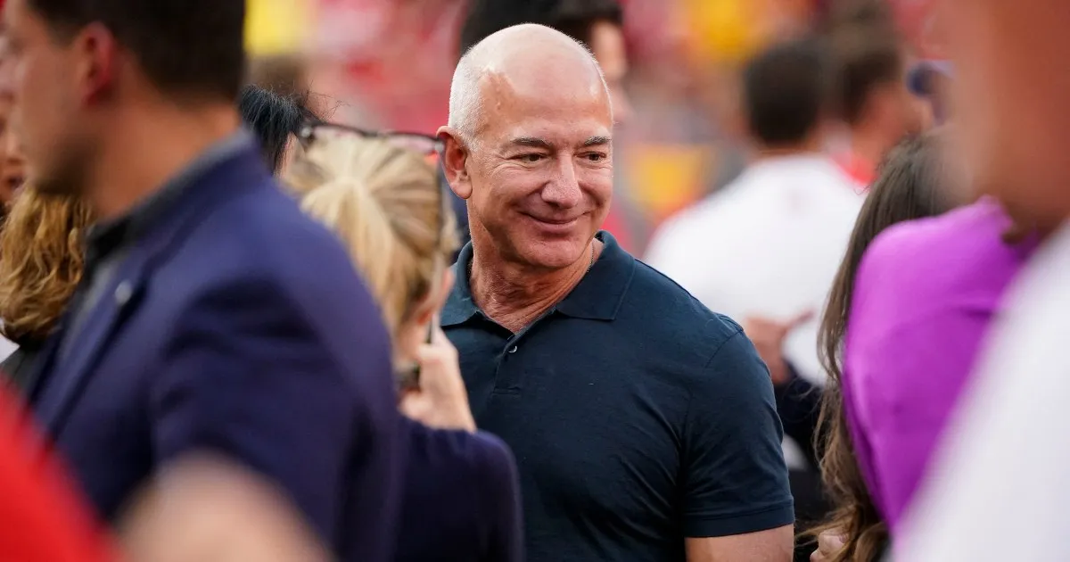 Konsortsjum Inklużiv ta' Jeff Bezos Qrib Ftehim Għal Sehem F'Liverpool FC