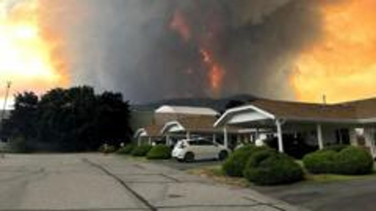 Verwoestende bosbranden teisteren British Columbia: Evacués vrezen voor hun huizen