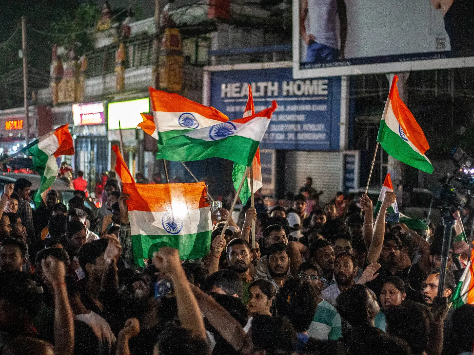 Betogings in Jharkhand, Indië, oor beweerde eksamenonreëlmatighede